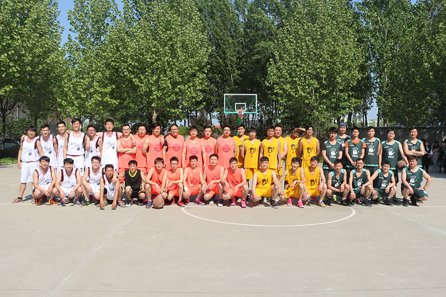 青春無畏，逐夢揚(yáng)威！河南青峰屆“創(chuàng)新杯”員工籃球聯(lián)賽首戰(zhàn)圓滿落幕！